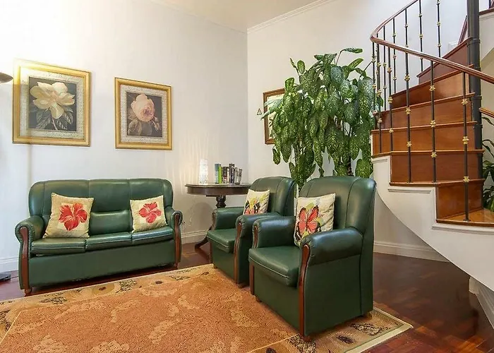 Comercial Boutique Πανσιόν